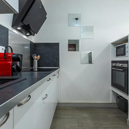 Appartamento App 1 Cham, Clim, Au Calme, Renove *